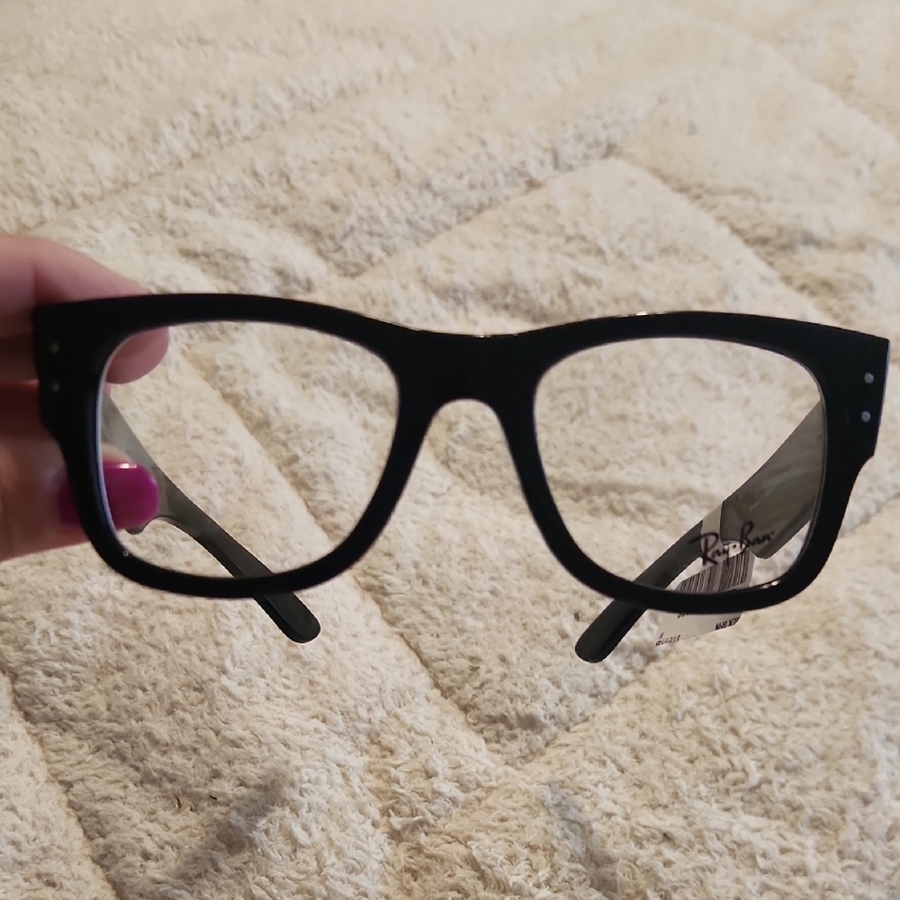 Ray-Ban Classic Black Eyewear